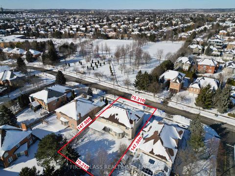 Photo 49 at 31 Boake Trail, Bayview Hill, Richmond Hill