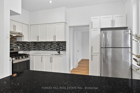 Photo 7 at 7 Ellsworth Avenue, Wychwood, Toronto