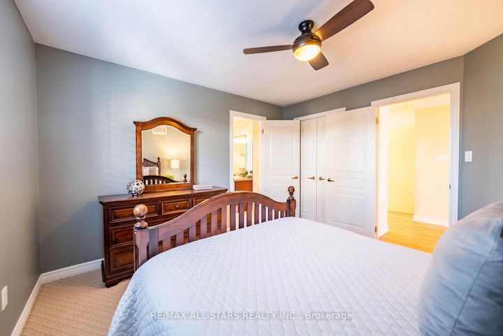 Photo 30 at 102 Dawnhill Avenue, McLaughlin, Oshawa