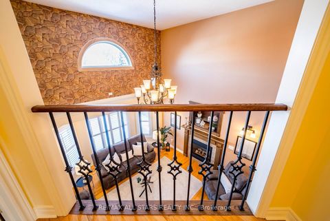 Photo 22 at 102 Dawnhill Avenue, McLaughlin, Oshawa