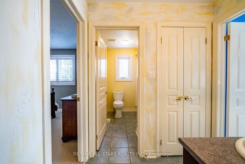 Photo 32 at 102 Dawnhill Avenue, McLaughlin, Oshawa