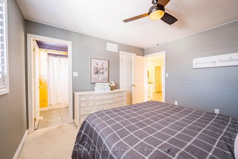 Photo 36 at 102 Dawnhill Avenue, McLaughlin, Oshawa