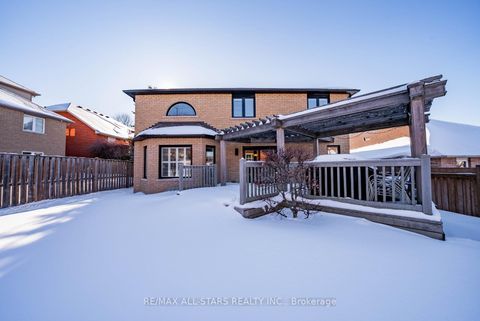Photo 47 at 102 Dawnhill Avenue, McLaughlin, Oshawa