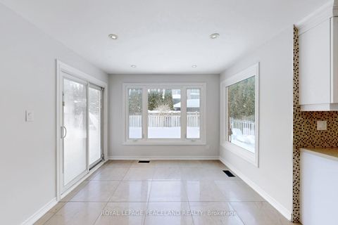 Photo 16 at 186 Marsi Road, North Richvale, Richmond Hill