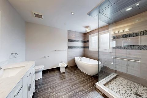 Photo 34 at 186 Marsi Road, North Richvale, Richmond Hill