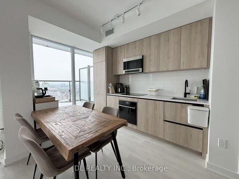 Photo 7 at 3410 - 127 Broadway Avenue, Mount Pleasant West, Toronto