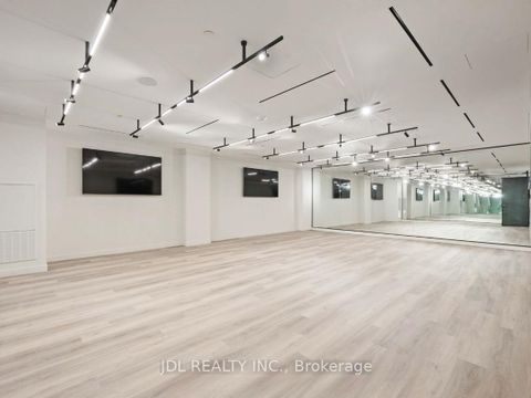 Photo 12 at 3410 - 127 Broadway Avenue, Mount Pleasant West, Toronto