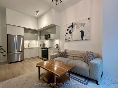 Photo 6 at 214 - 50 Dunfield Avenue, Mount Pleasant West, Toronto