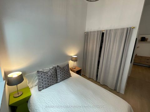 Photo 29 at 214 - 50 Dunfield Avenue, Mount Pleasant West, Toronto