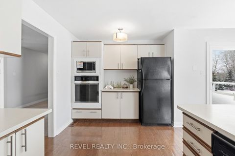 Photo 12 at 30 Castle Harbour Drive, Port Perry, Scugog