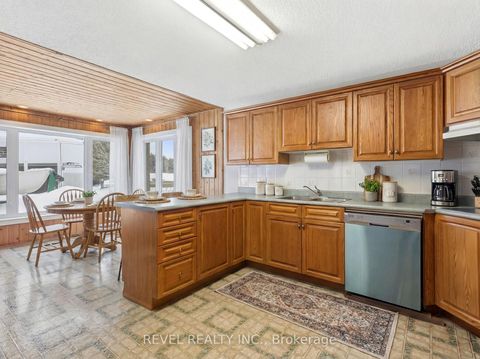 Photo 37 at 30 Castle Harbour Drive, Port Perry, Scugog