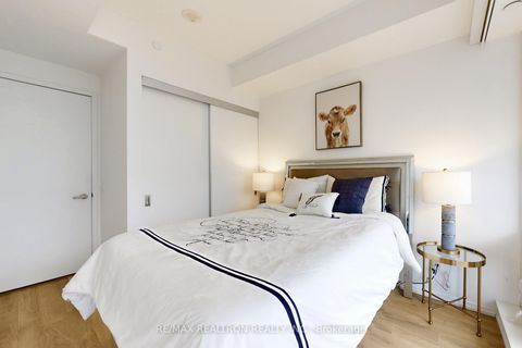 Photo 13 at 1505 - 197 Yonge Street, Yonge Corridor, Toronto