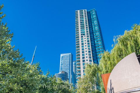 Photo 32 at 606 - 99 Harbour Square, Waterfront Communities C1, Toronto