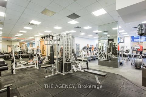 Photo 38 at 606 - 99 Harbour Square, Waterfront Communities C1, Toronto