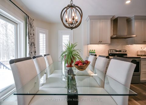 Photo 10 at 91 Benson Drive, Sandy Hollow, Barrie