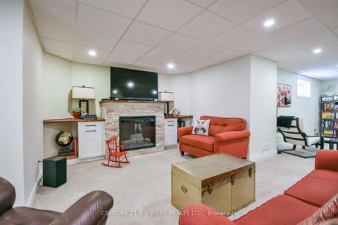 Photo 25 at 91 Benson Drive, Sandy Hollow, Barrie