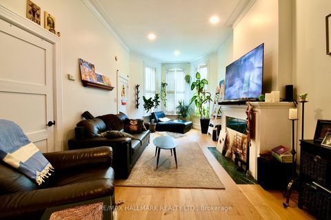 Photo 1 at 34 River Street, Regent Park, Toronto