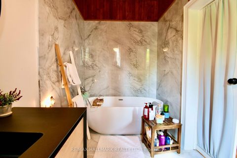 Photo 15 at 34 River Street, Regent Park, Toronto