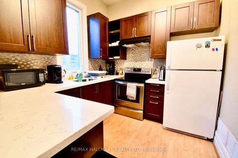 Photo 24 at 34 River Street, Regent Park, Toronto