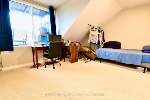 Photo 31 at 34 River Street, Regent Park, Toronto