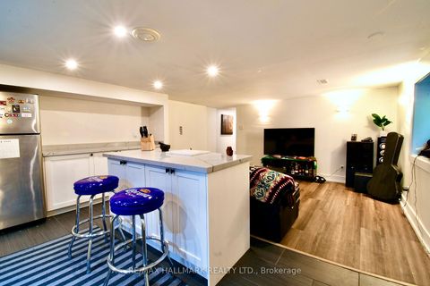 Photo 38 at 34 River Street, Regent Park, Toronto