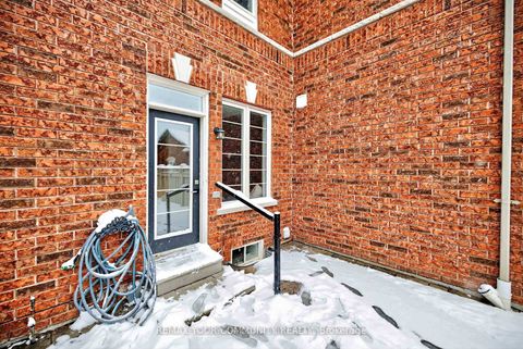 Photo 19 at 193 Zokol Drive, Bayview Northeast, Aurora