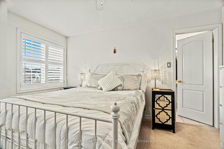 Photo 20 at 15 Helman Road, Wellington, Brampton