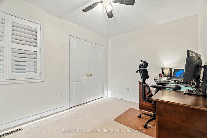 Photo 22 at 15 Helman Road, Wellington, Brampton