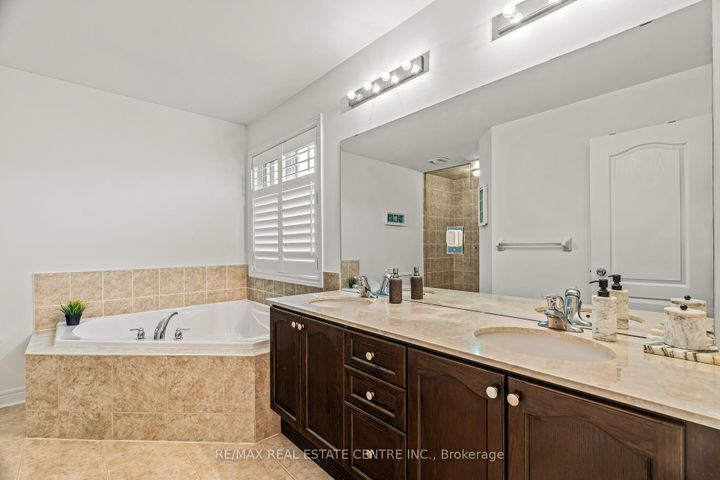 Photo 31 at 15 Helman Road, Wellington, Brampton