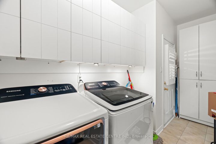 Photo 39 at 15 Helman Road, Wellington, Brampton