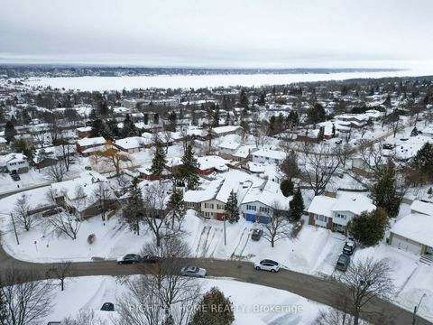 Photo 24 at 5 Carol Road, Allandale Heights, Barrie