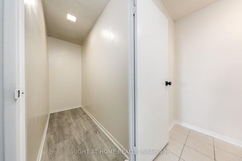 Photo 2 at 3206 - 10 Tangreen Court, Newtonbrook West, Toronto