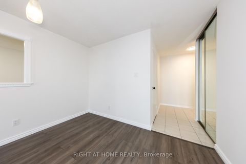 Photo 3 at 3206 - 10 Tangreen Court, Newtonbrook West, Toronto