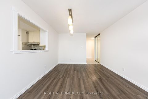 Photo 4 at 3206 - 10 Tangreen Court, Newtonbrook West, Toronto