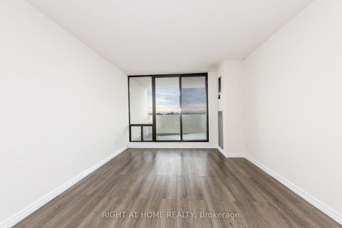 Photo 8 at 3206 - 10 Tangreen Court, Newtonbrook West, Toronto