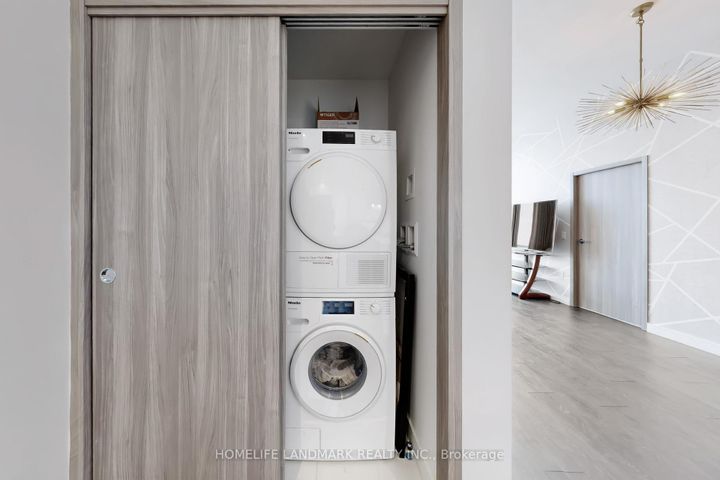 Photo 30 at PH3803 - 85 Mcmahon Drive, Bayview Village, Toronto