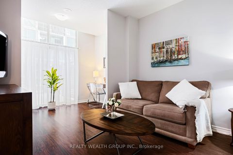 Photo 14 at 108 - 18 Harding Boulevard W, Harding, Richmond Hill