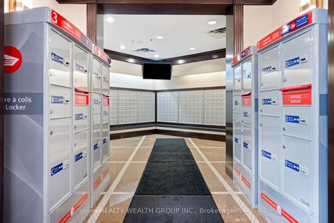 Photo 28 at 108 - 18 Harding Boulevard W, Harding, Richmond Hill