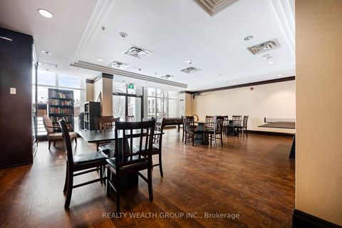 Photo 32 at 108 - 18 Harding Boulevard W, Harding, Richmond Hill