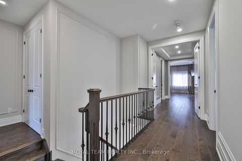 Photo 20 at 1 Ria Court, King City, King