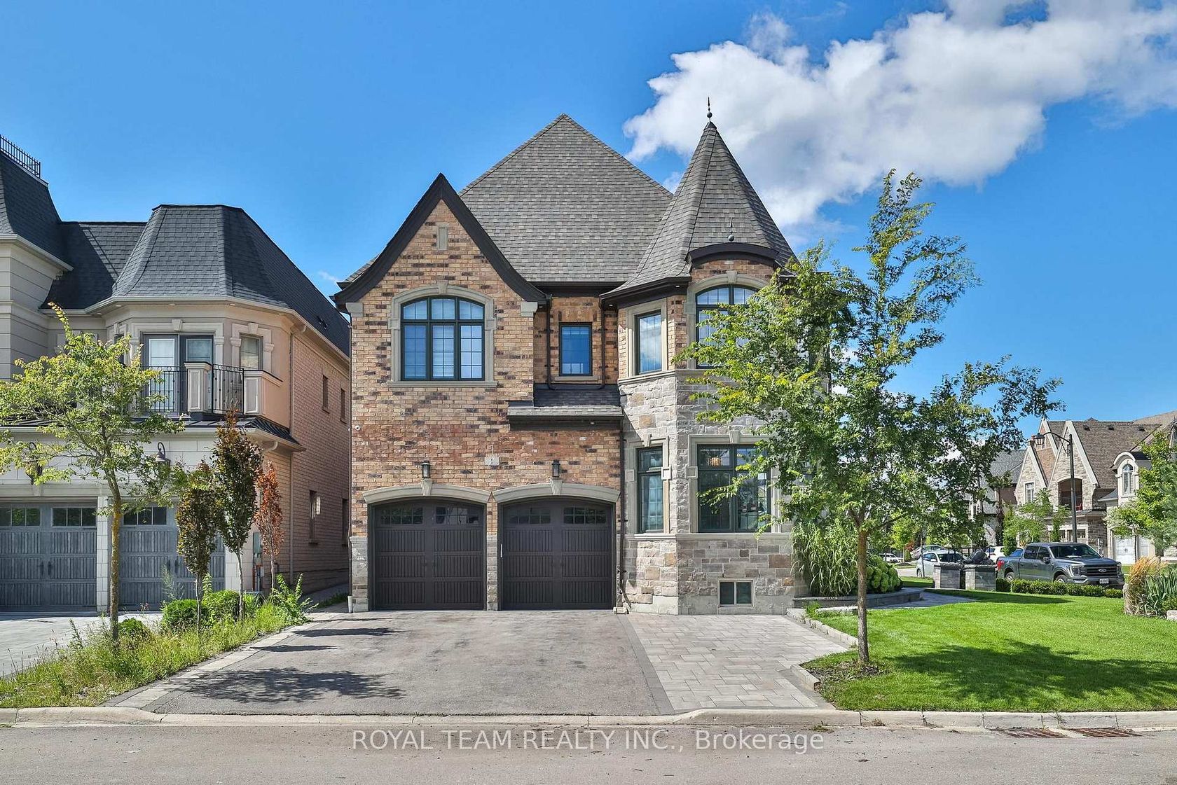 1 Ria Court, King City, King photo number 2