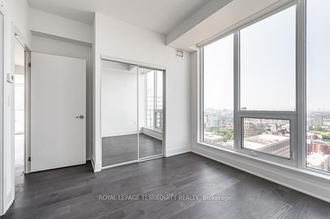 Photo 17 at 3106 - 955 Bay Street, Bay Street Corridor, Toronto