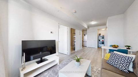 Photo 9 at 3011 - 2920 Highway 7 Road, Concord, Vaughan