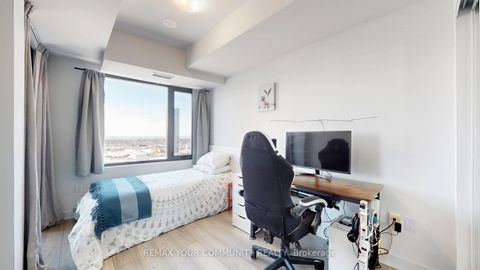 Photo 14 at 3011 - 2920 Highway 7 Road, Concord, Vaughan