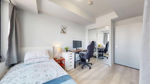 Photo 16 at 3011 - 2920 Highway 7 Road, Concord, Vaughan