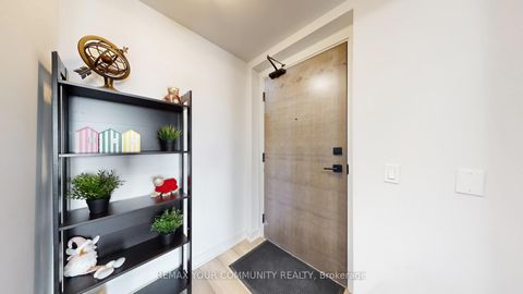 Photo 22 at 3011 - 2920 Highway 7 Road, Concord, Vaughan