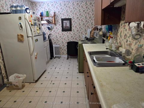 Photo 4 at 52 McDonald Street, Codrington, Barrie