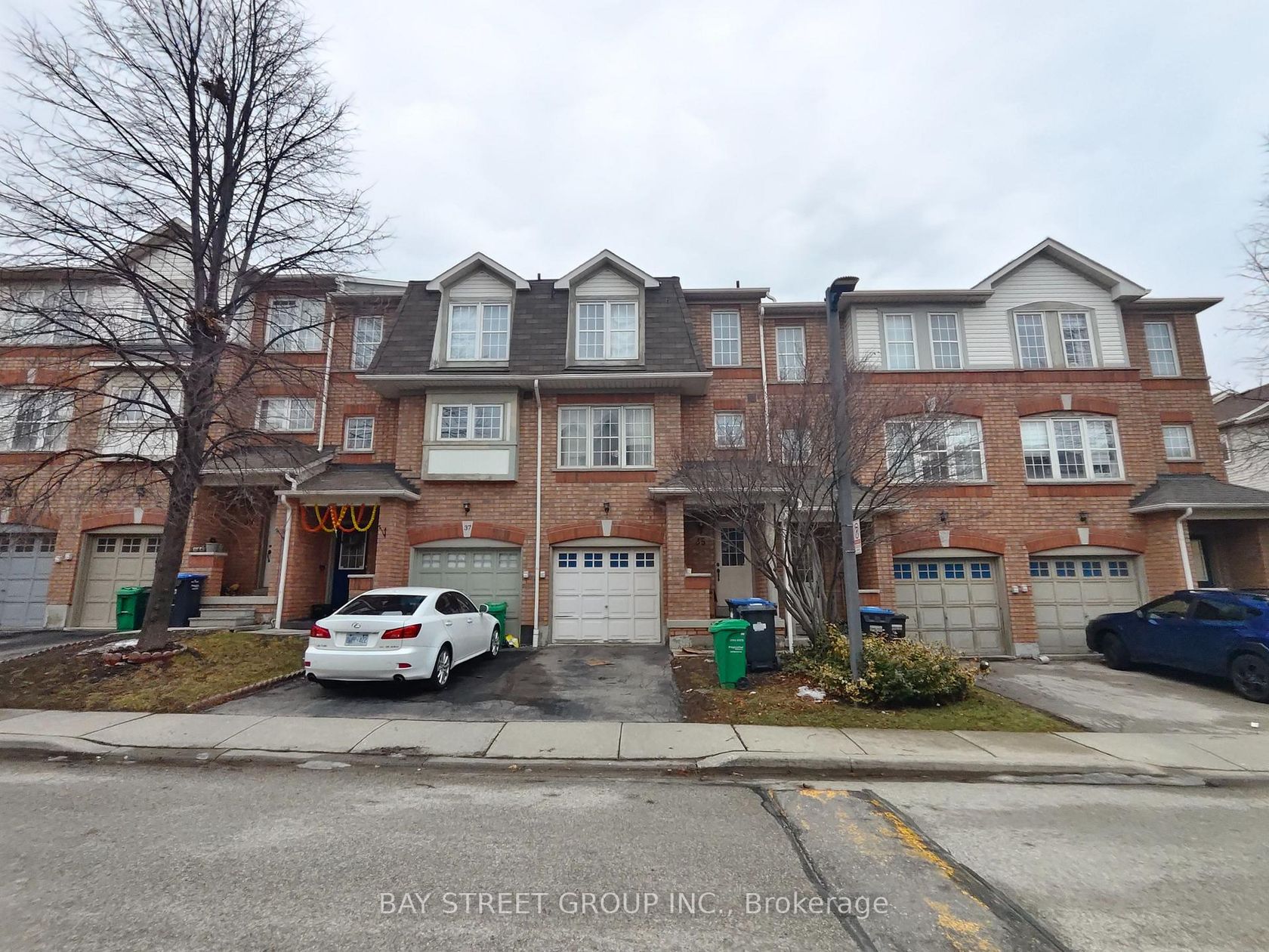 35 - 3030 Breakwater Court, Cooksville, Mississauga 