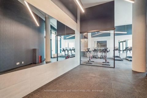 Photo 5 at 407 - 160 Kingsway Crescent, Kingsway South, Toronto