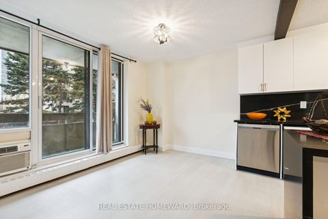 Photo 11 at 209 - 1210 Radom Street, Bay Ridges, Pickering